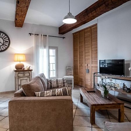 Appartement Au Coeur De L'Isle Sur La Sorgue ภายนอก รูปภาพ