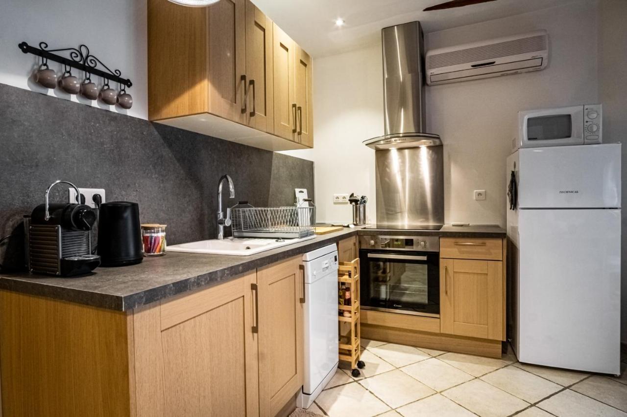 Appartement Au Coeur De L'Isle Sur La Sorgue ภายนอก รูปภาพ
