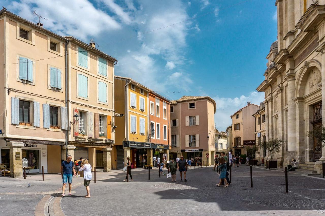Appartement Au Coeur De L'Isle Sur La Sorgue ภายนอก รูปภาพ